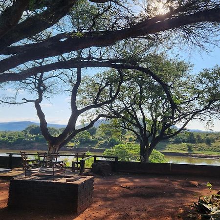 River Cottage Lodge Malalane Esterno foto