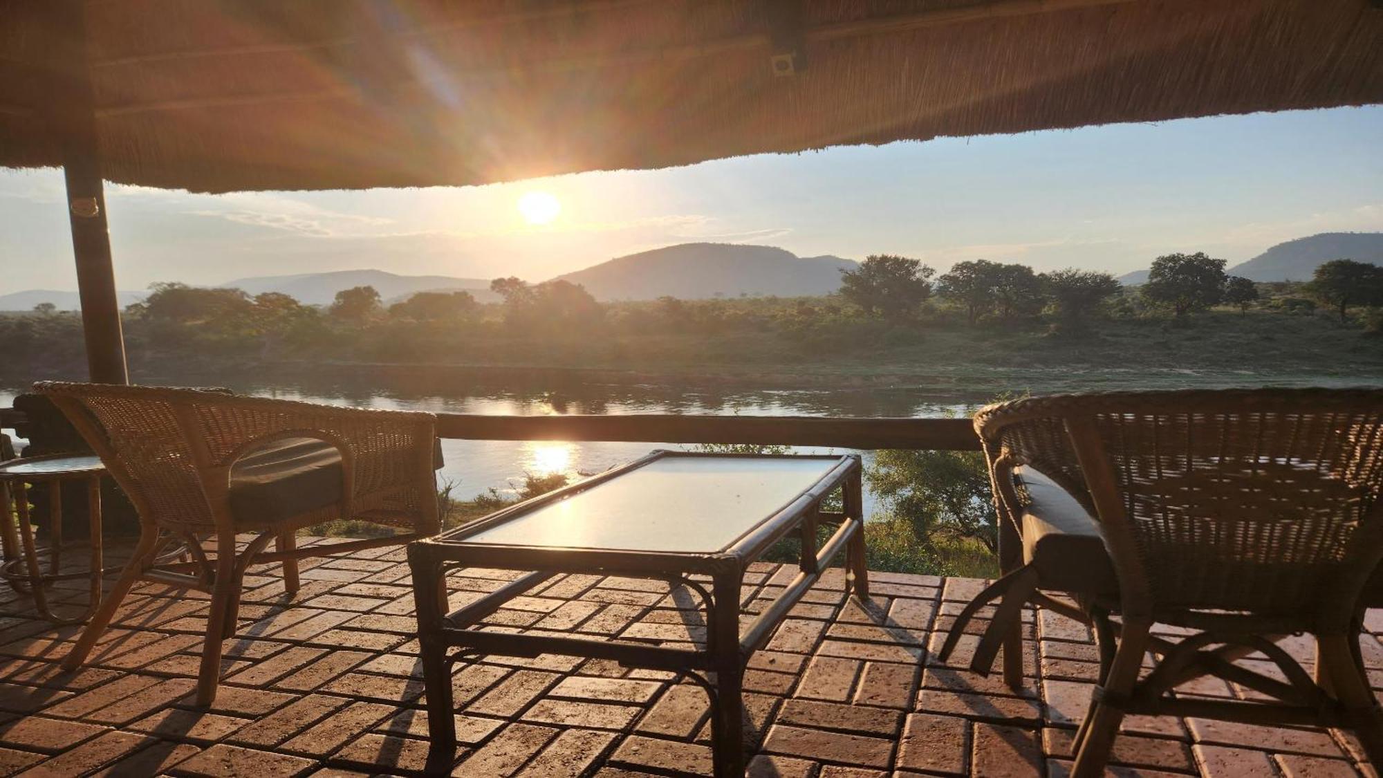 River Cottage Lodge Malalane Esterno foto